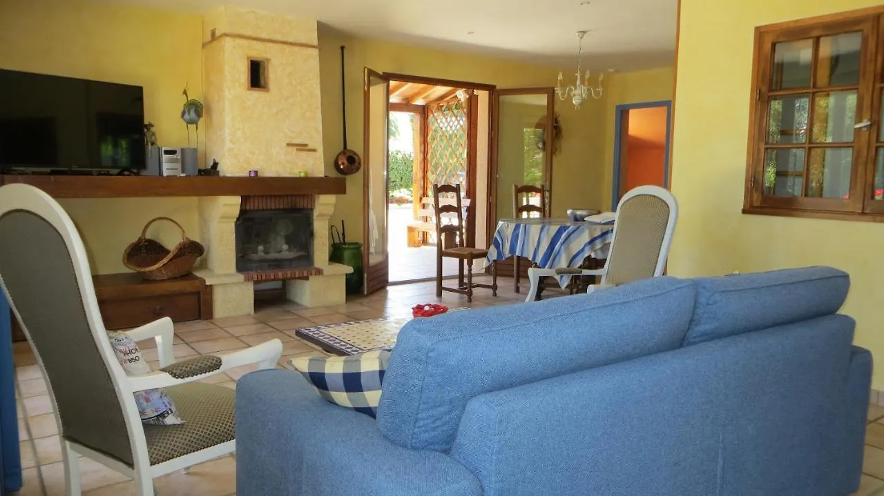 Holiday home Gite Le Carret Auzas France